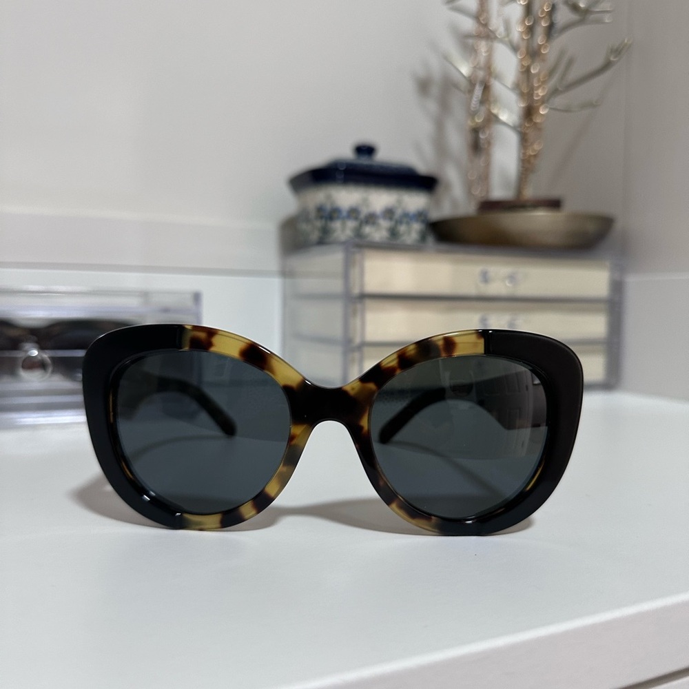 Burberry sunglasses